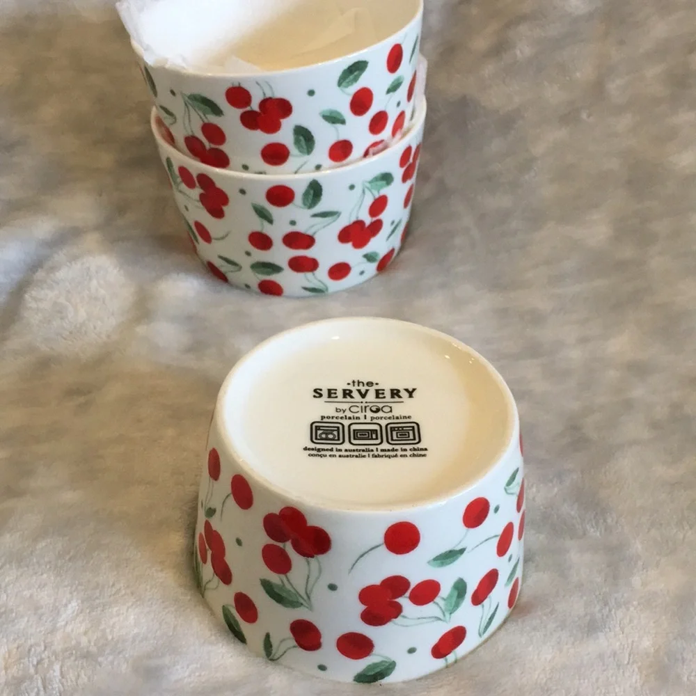 Cherry Ramakins Custard Dishes Porcelain Set 3  NWT 3.75” X 2.25” - Picture 5 of 7